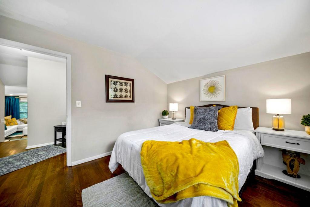 Goodkarma Rentals Refreshed Smyrna Home Near Battery Atl Half Mile To Interstate Atlanta Exteriör bild